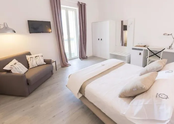 Three * 托雷阿马莱